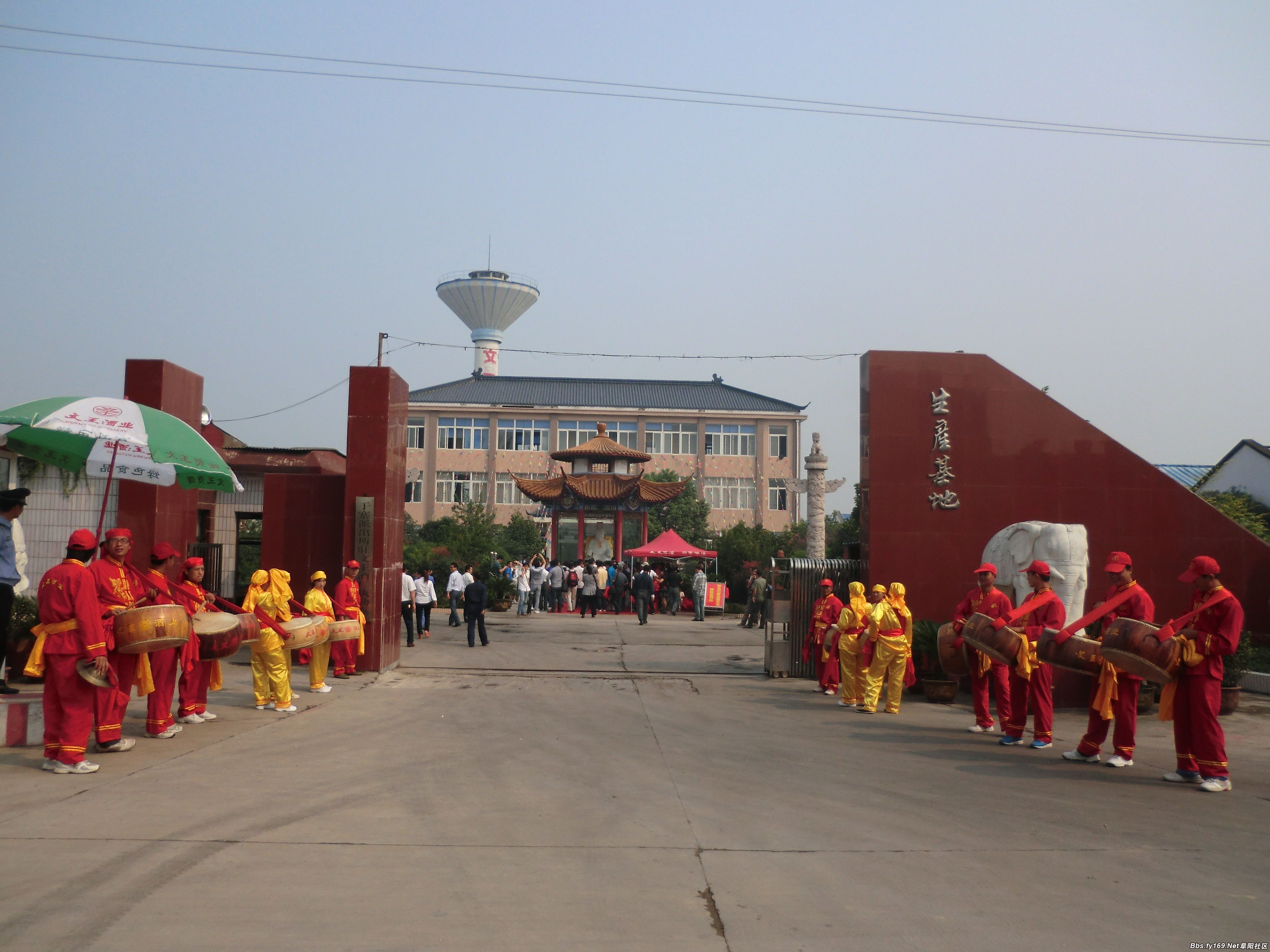 06.JPG